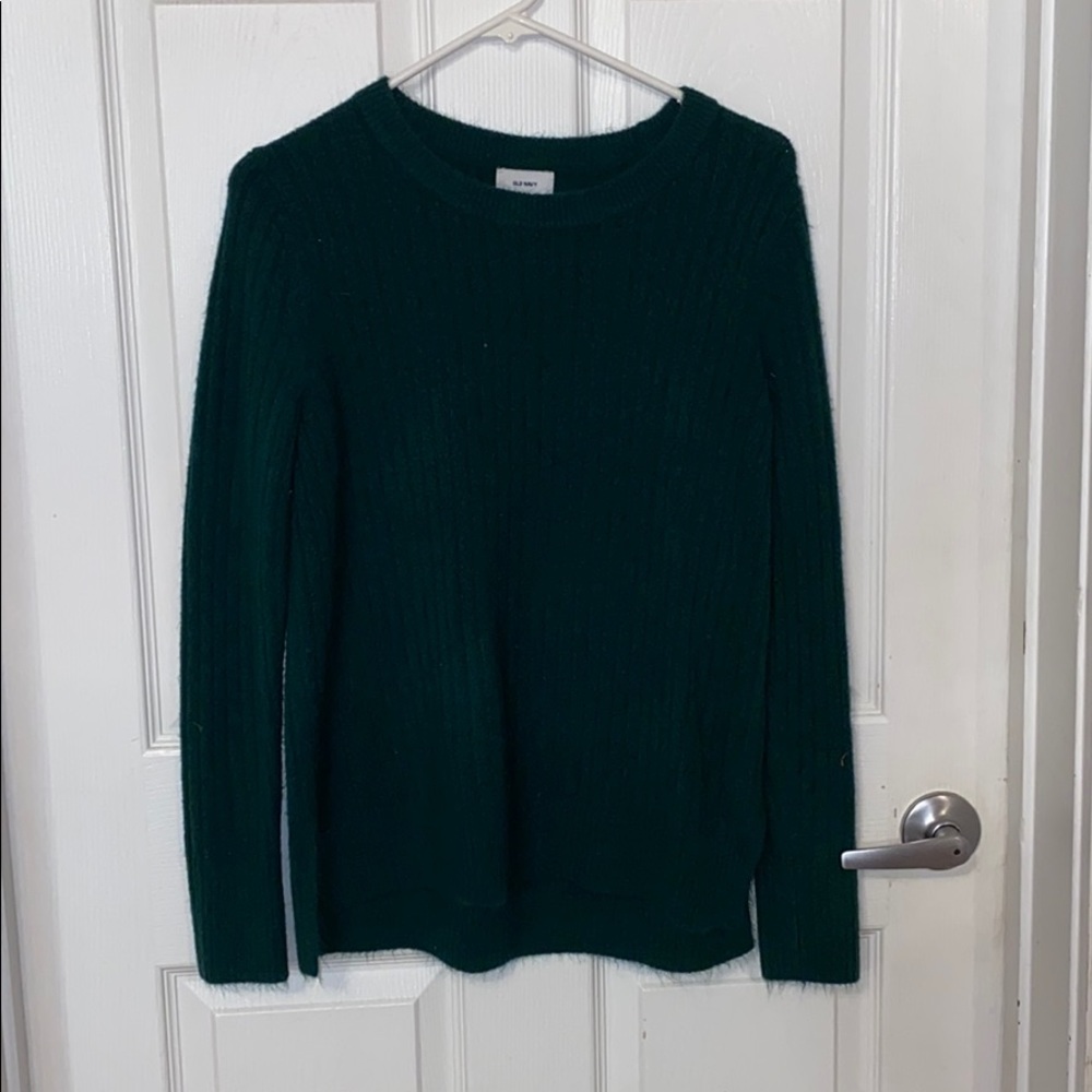 Green Old Navy sweater